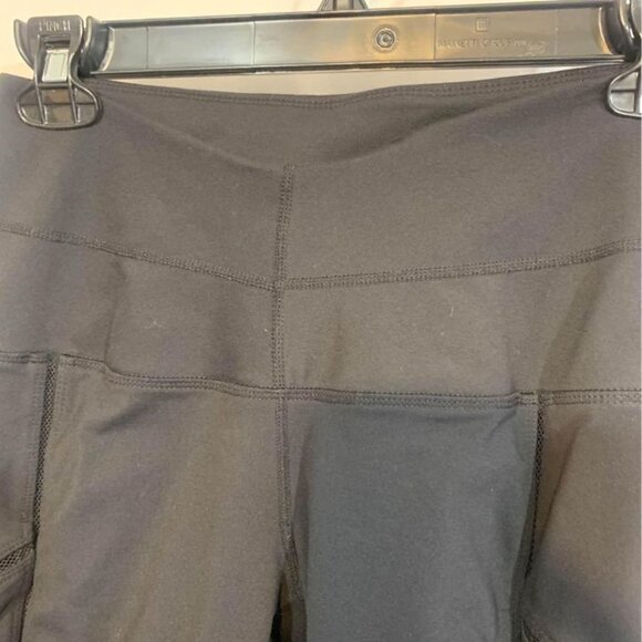 karma leggings. Black. Size 2. New condition. See through lines. Compression. - Picture 4 of 9